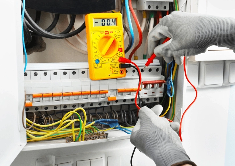 Électricité tertiaire pour les professionnels